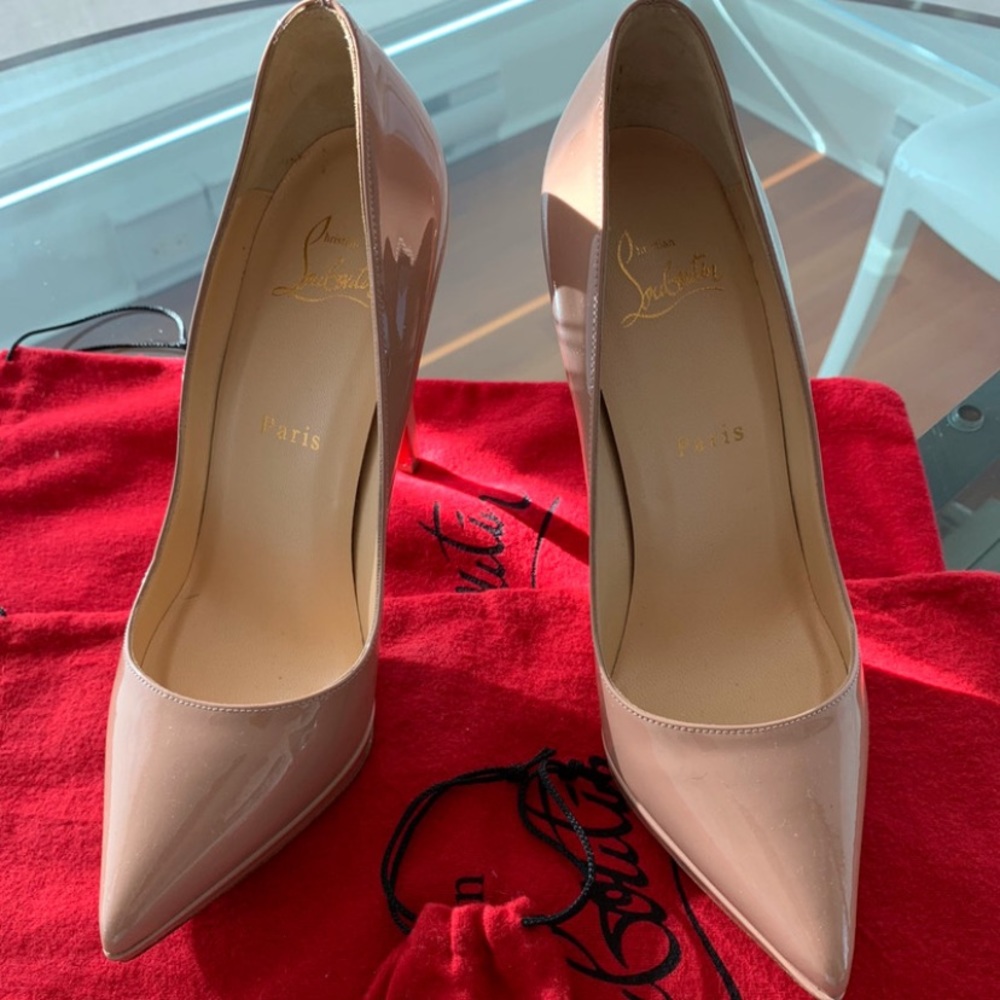 Christian Louboutin Nude Patent Leather Pumps BRAND NEW IN A BOX